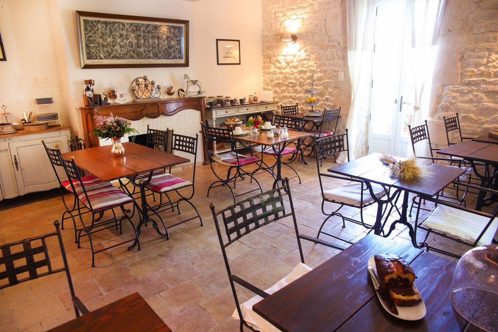 Les Vents Bleus Hotel Donnazac Bagian luar foto