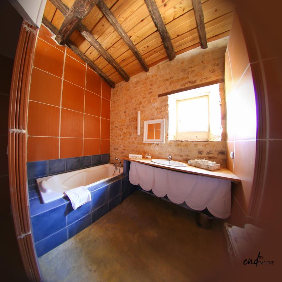 Les Vents Bleus Hotel Donnazac Bagian luar foto