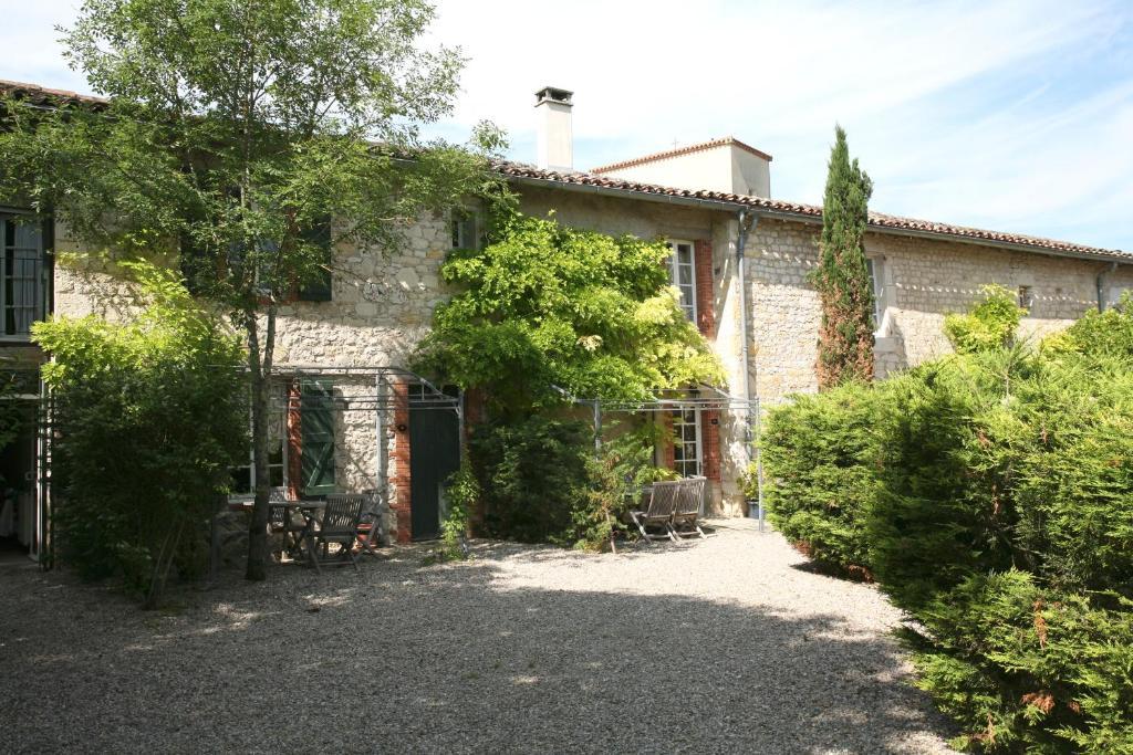Les Vents Bleus Hotel Donnazac Bagian luar foto